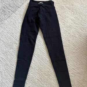 Black Textured Leggings